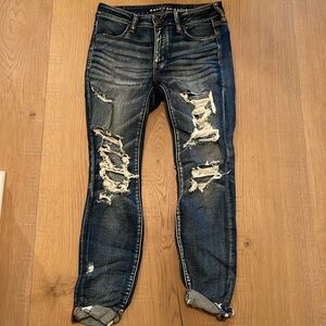 AEO Ne(x)t Level Stretch Dark Wash Distressed Cropped Skinny Jeans Women’s 8R